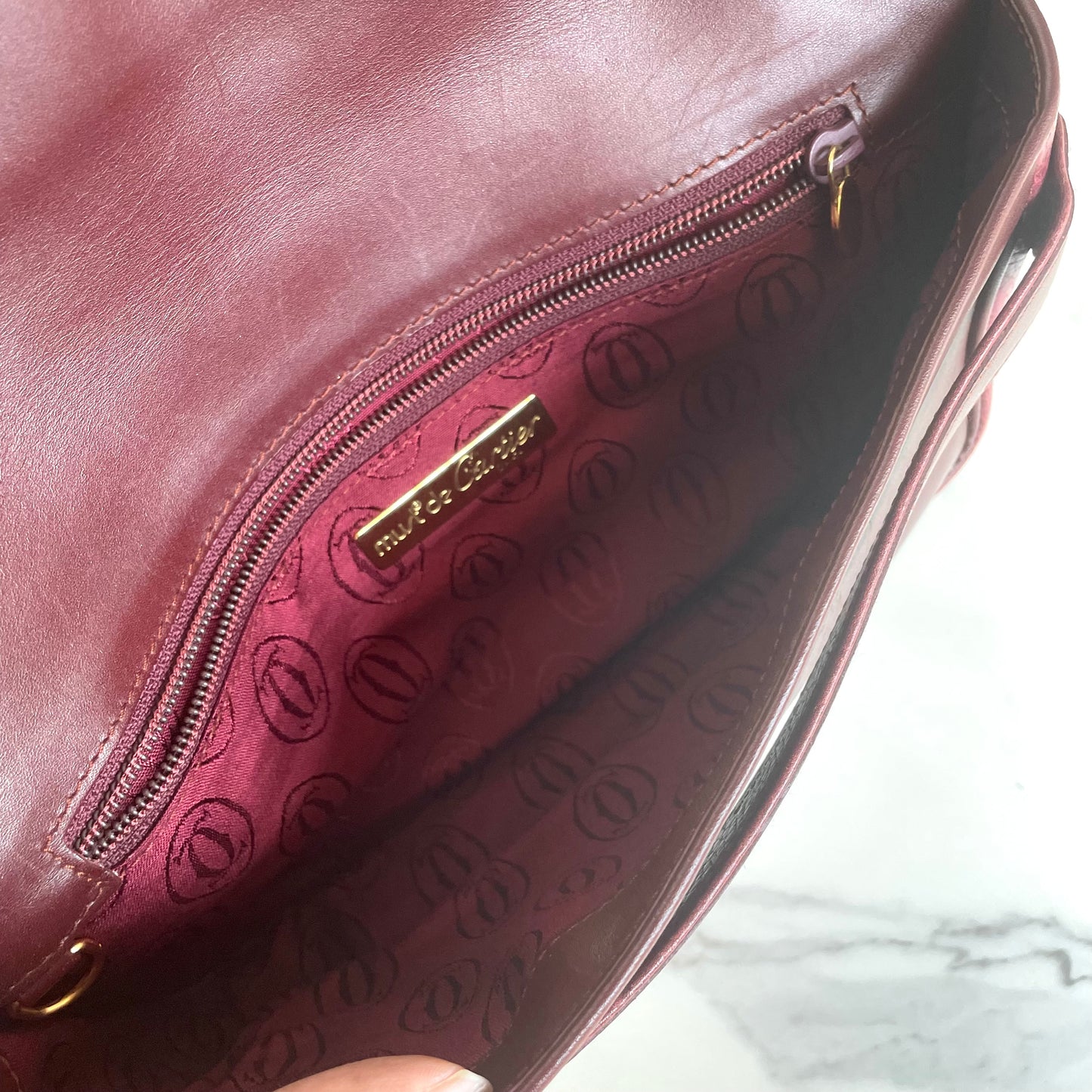 Must De Cartier Clutch on chain