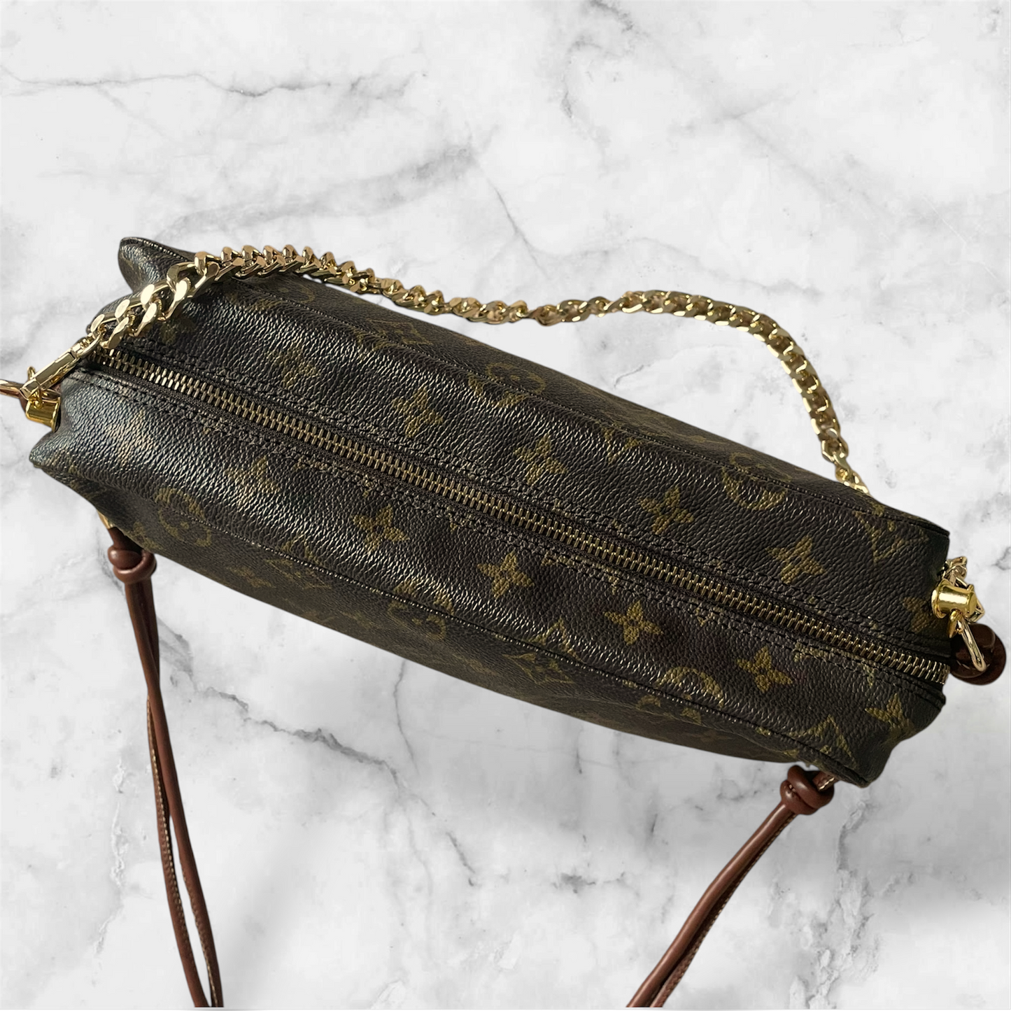 Louis Vuitton Trousseau De Toilette 28 crossbody
