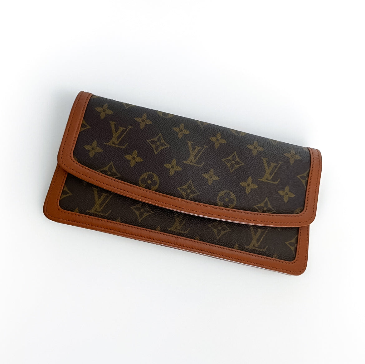 Louis Vuitton LV Dame Pochette Monogram clutch