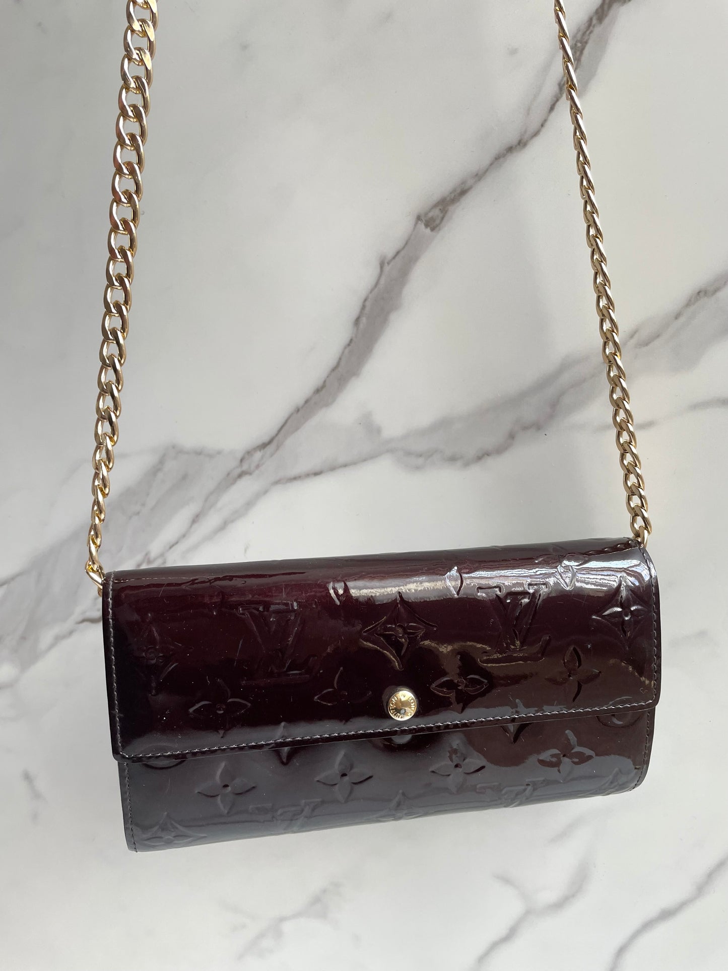 LV Sarah wallet - Amarante Vernis