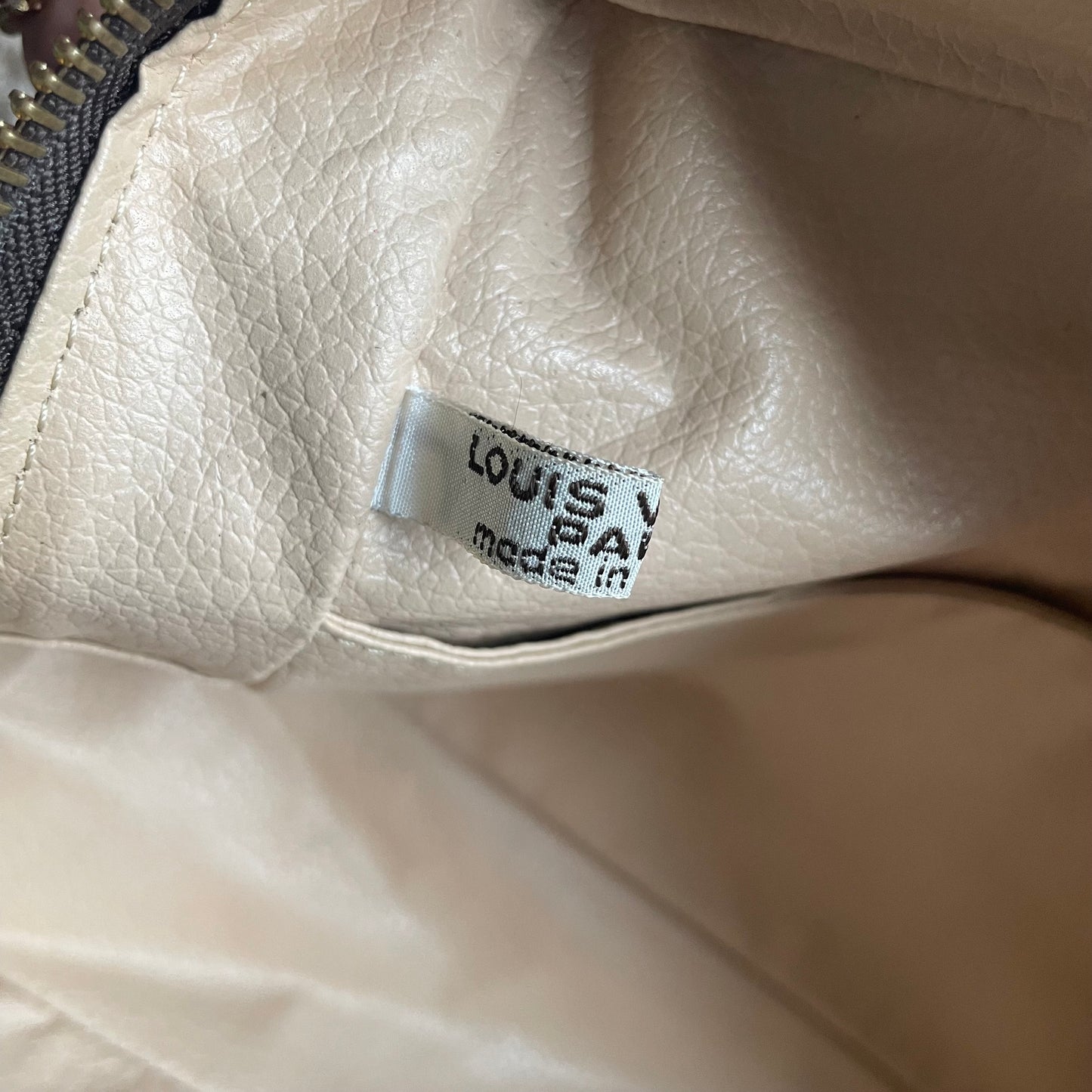 Louis Vuitton Trousseau De Toilette 28 crossbody