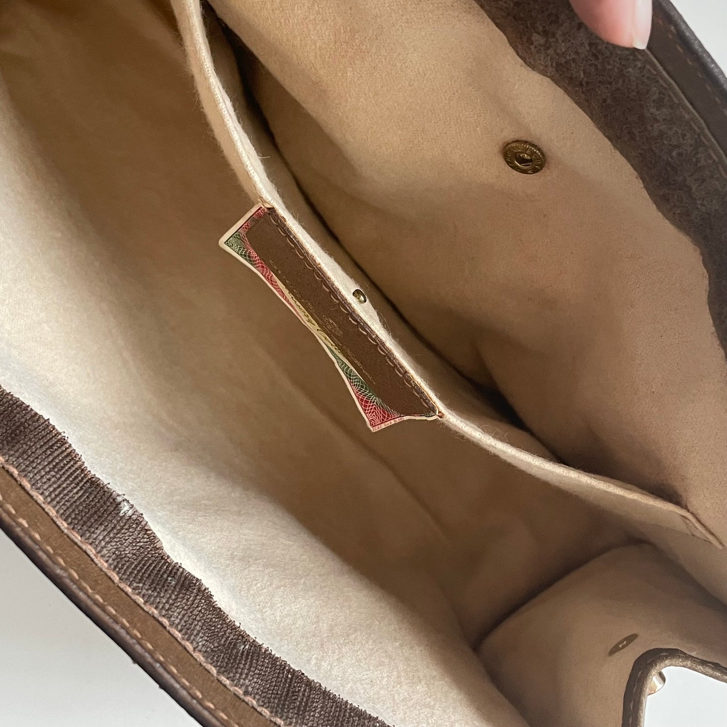 Authentic vintage Gucci clutch with strap