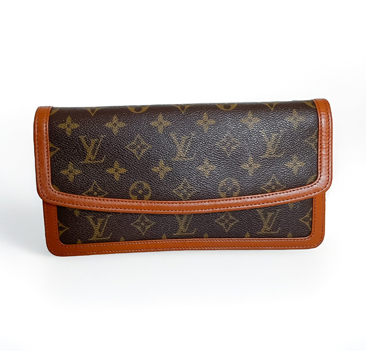 Louis Vuitton LV Dame Pochette Monogram clutch