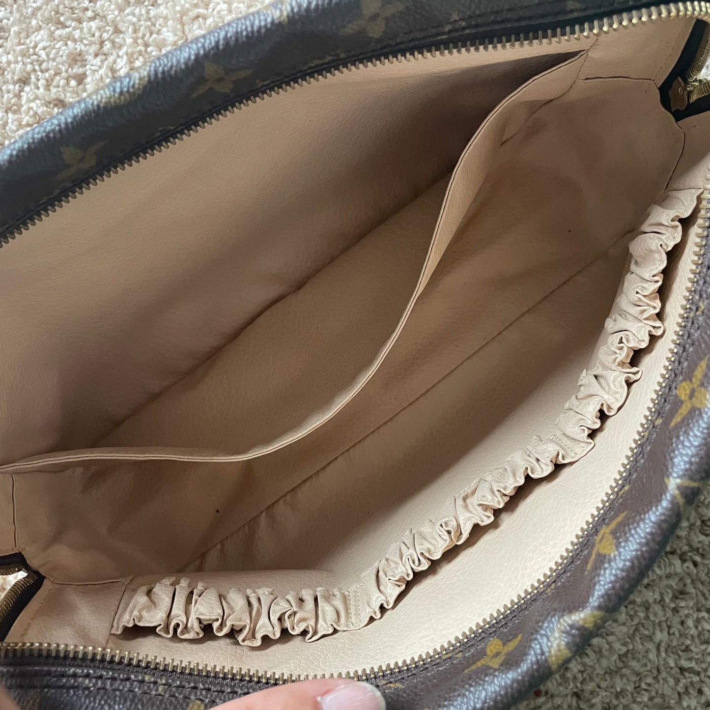 Louis Vuitton Trousseau De Toilette 28 crossbody