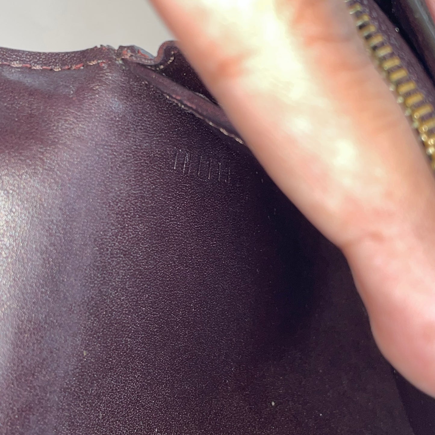 LV Sarah wallet - Amarante Vernis