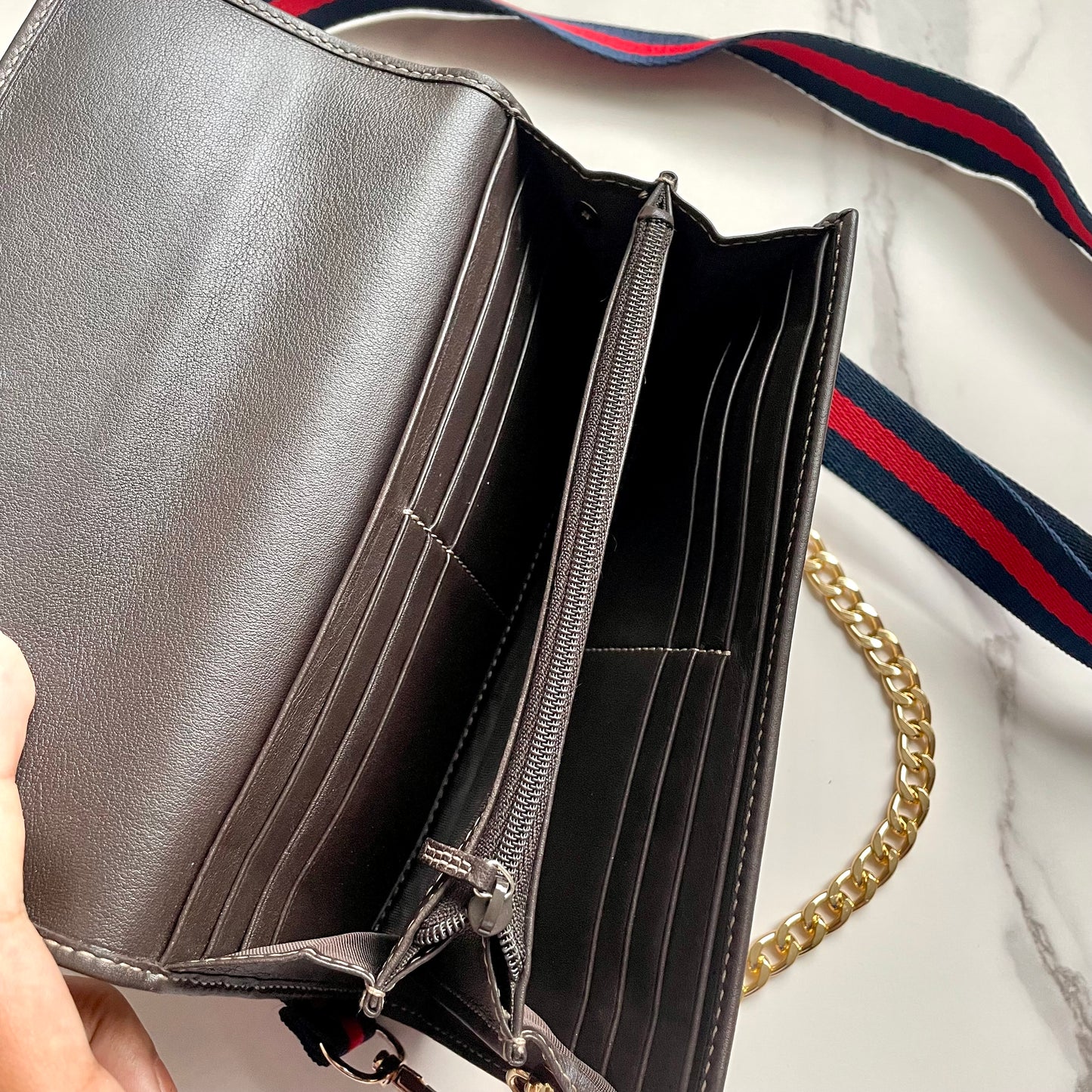 Gucci Microguccissima Wallet on Chain
