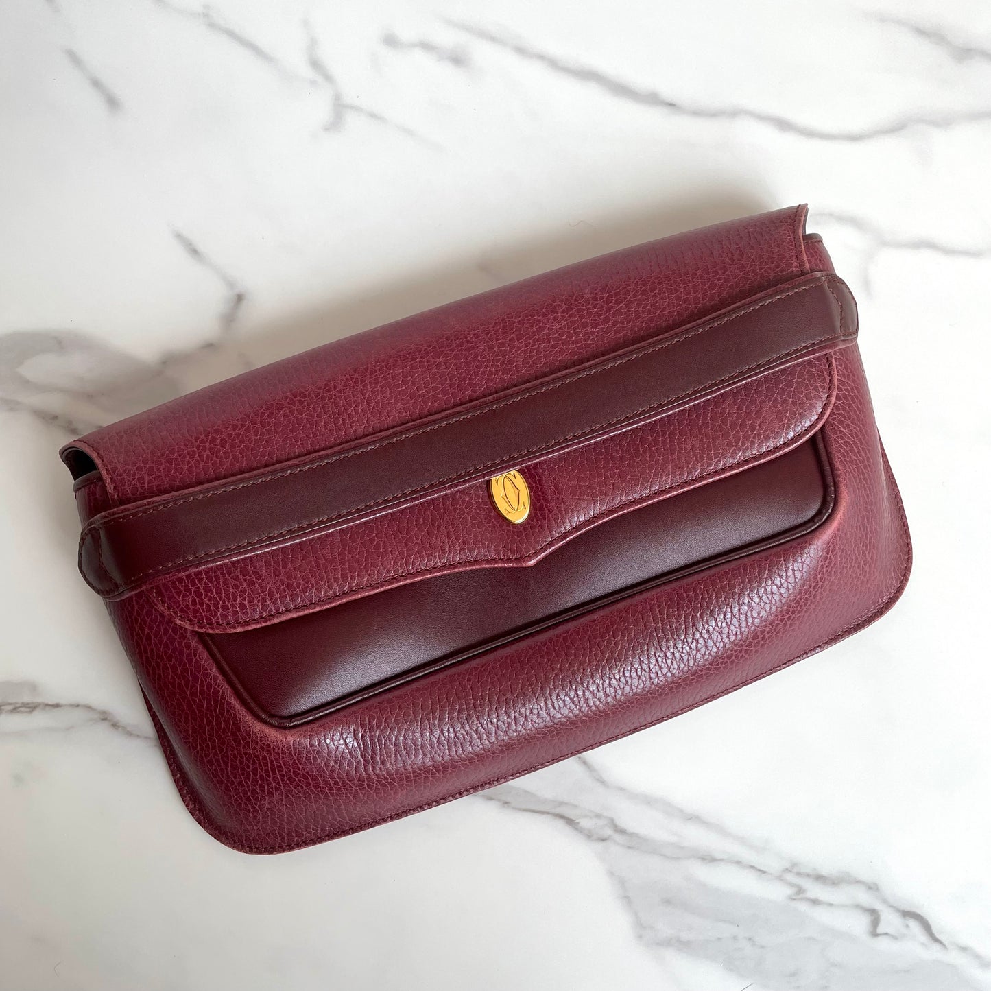 Must De Cartier Clutch on chain