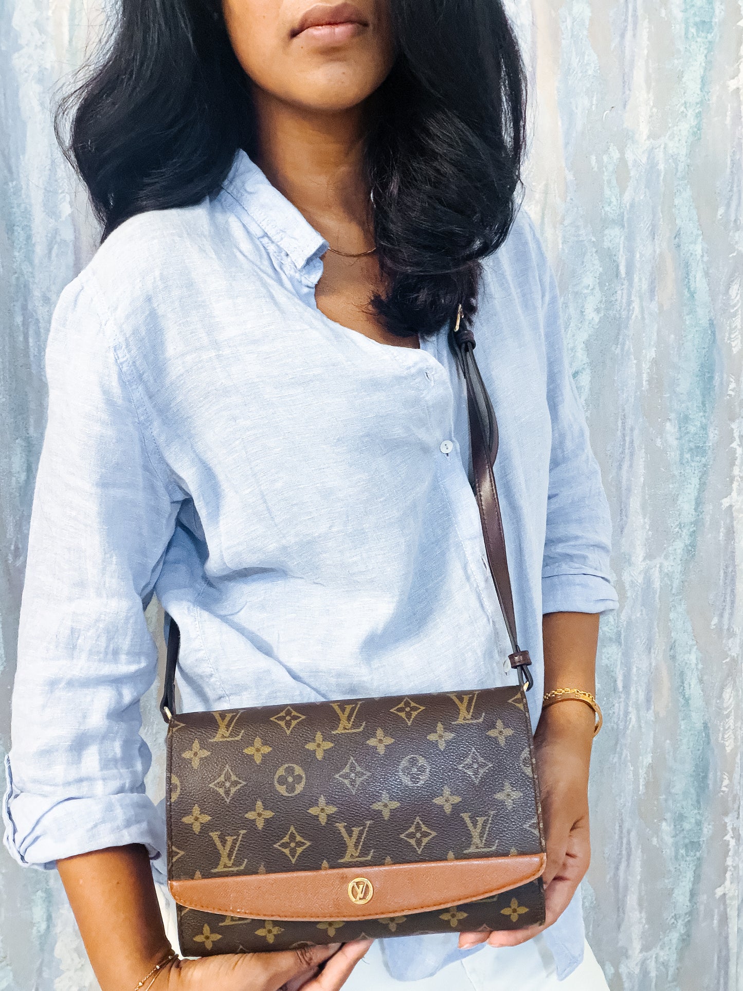Louis Vuitton Monogram Bordeaux as crossbody