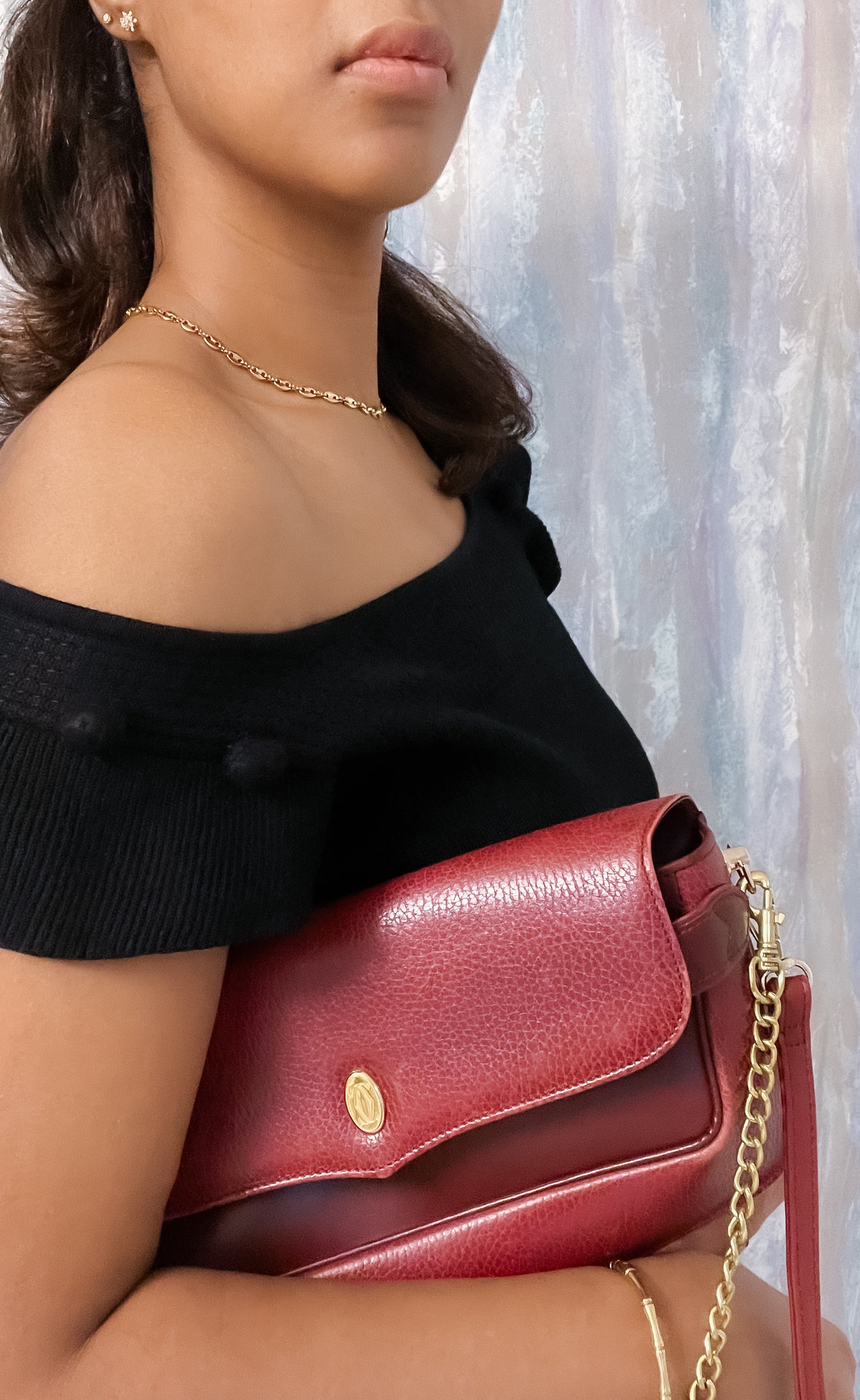 Must De Cartier Clutch on chain
