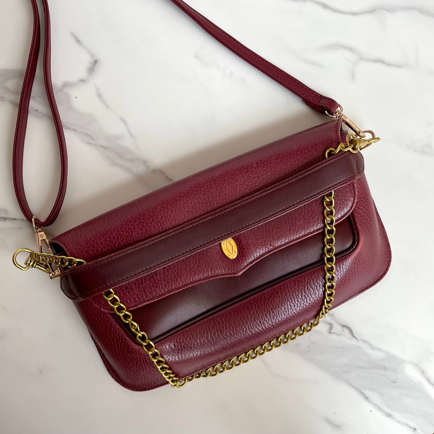 Must De Cartier Clutch on chain