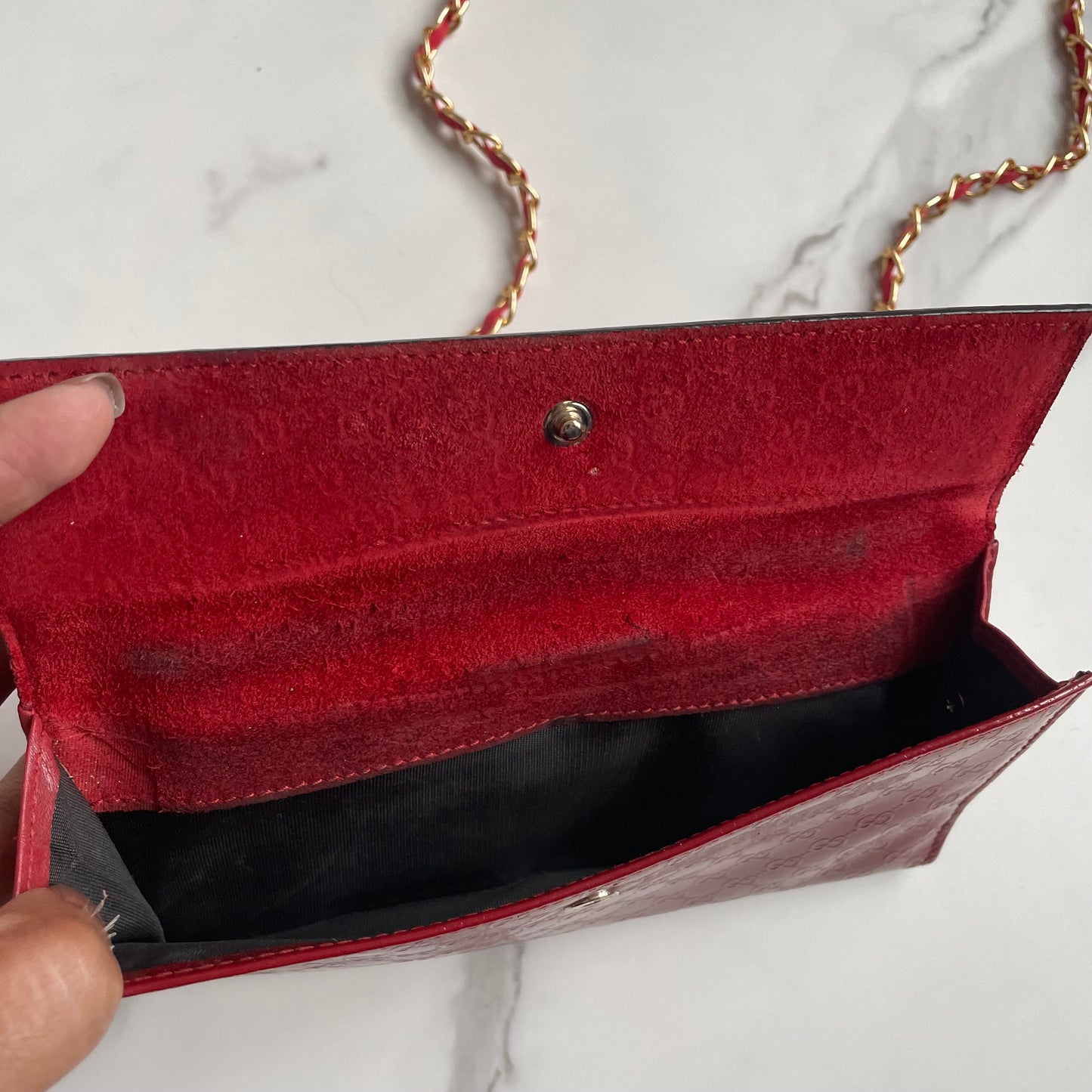 Gucci GG Patent leather wallet on chain