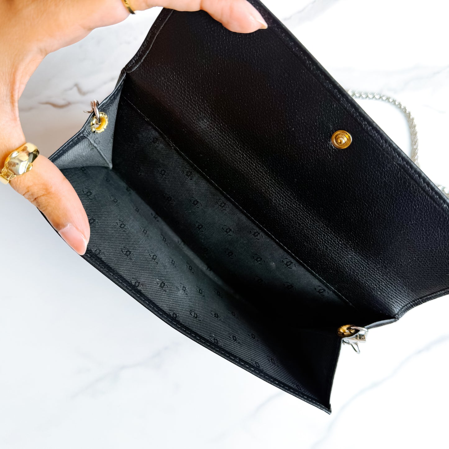 Authentic vintage Chanel Black Leather CC Button Continental Wallet