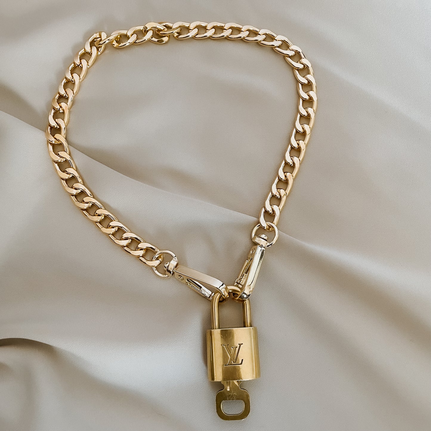 Louis Vuitton Lock and key necklace