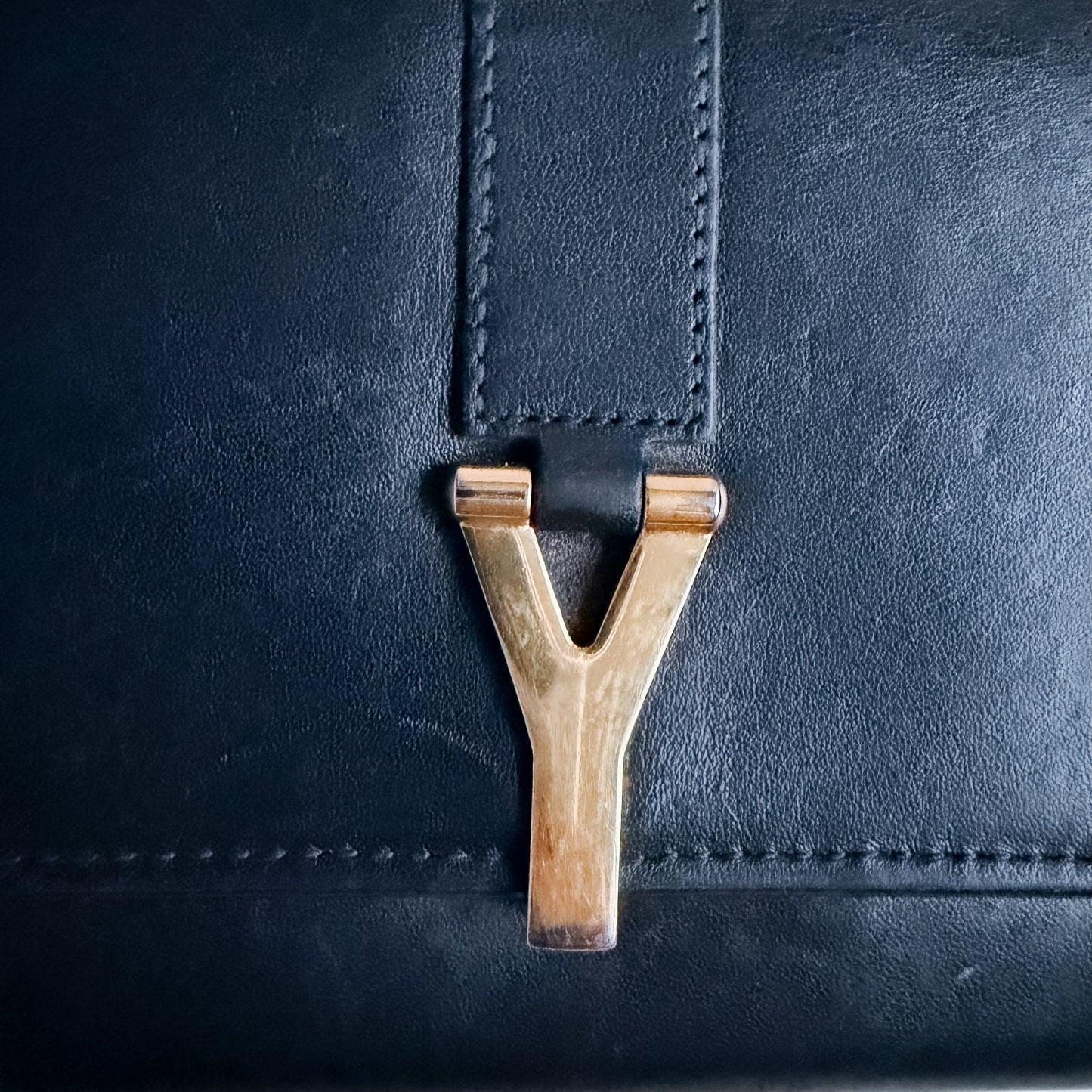 Authentic YSL Ligne Leather wallet on chain