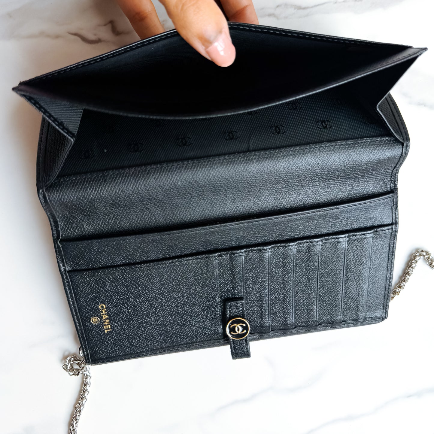 Authentic vintage Chanel Black Leather CC Button Continental Wallet