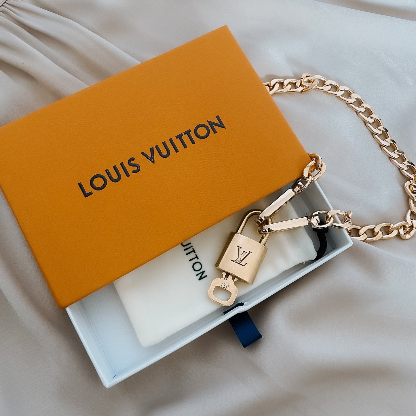 Louis Vuitton Lock and key necklace