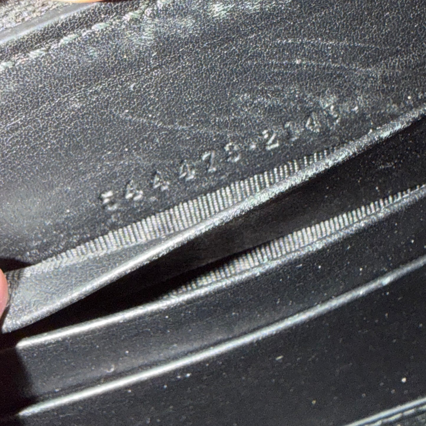 Gucci Guccissima Leather wallet on chain